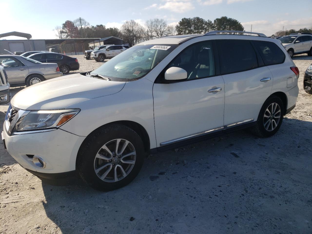 2014 Nissan Pathfinder - Image 1