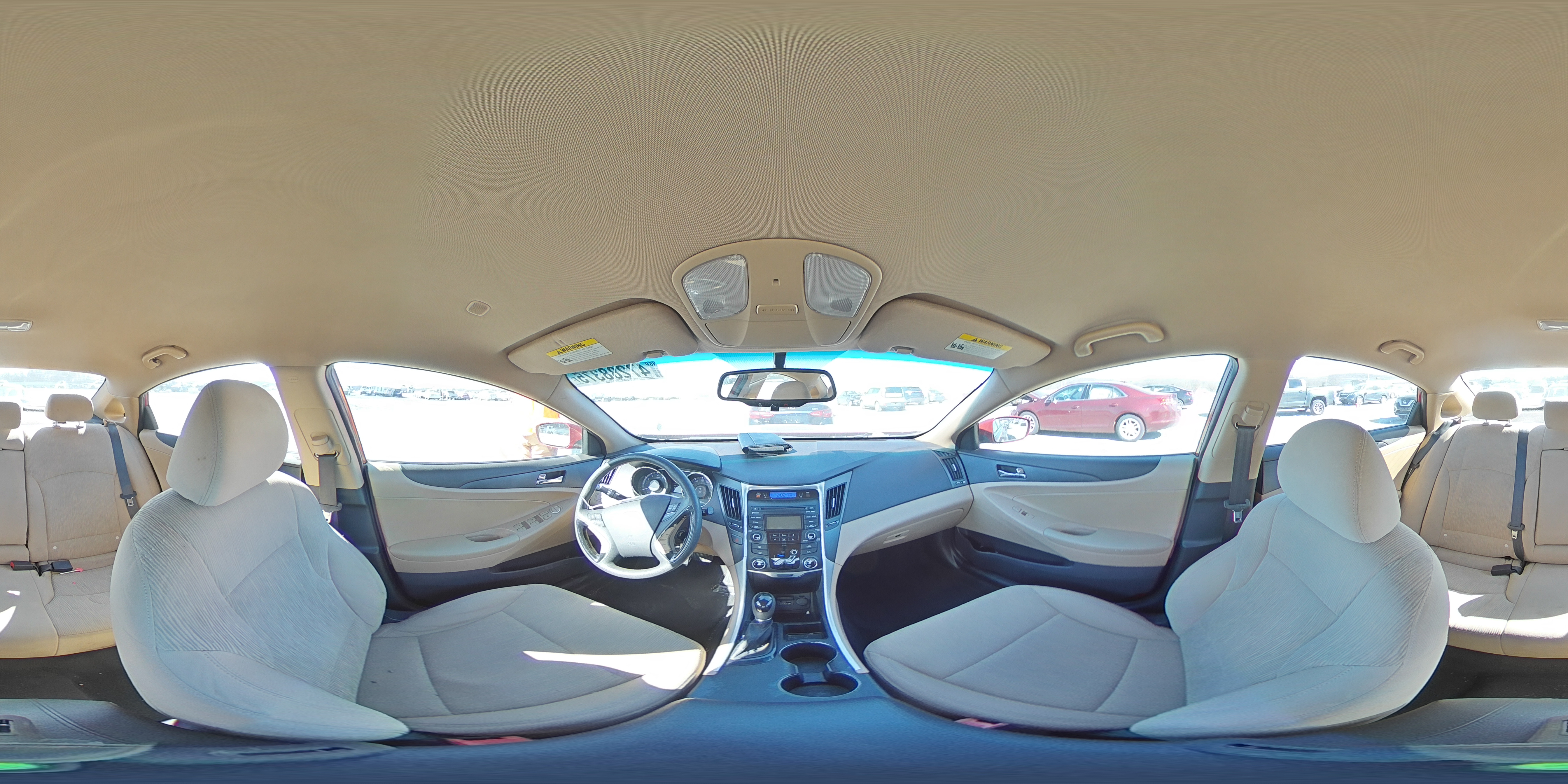 2012 Hyundai Sonata - Image 13