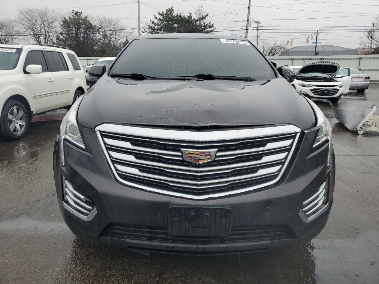 2017 Cadillac XT5 - Image 5