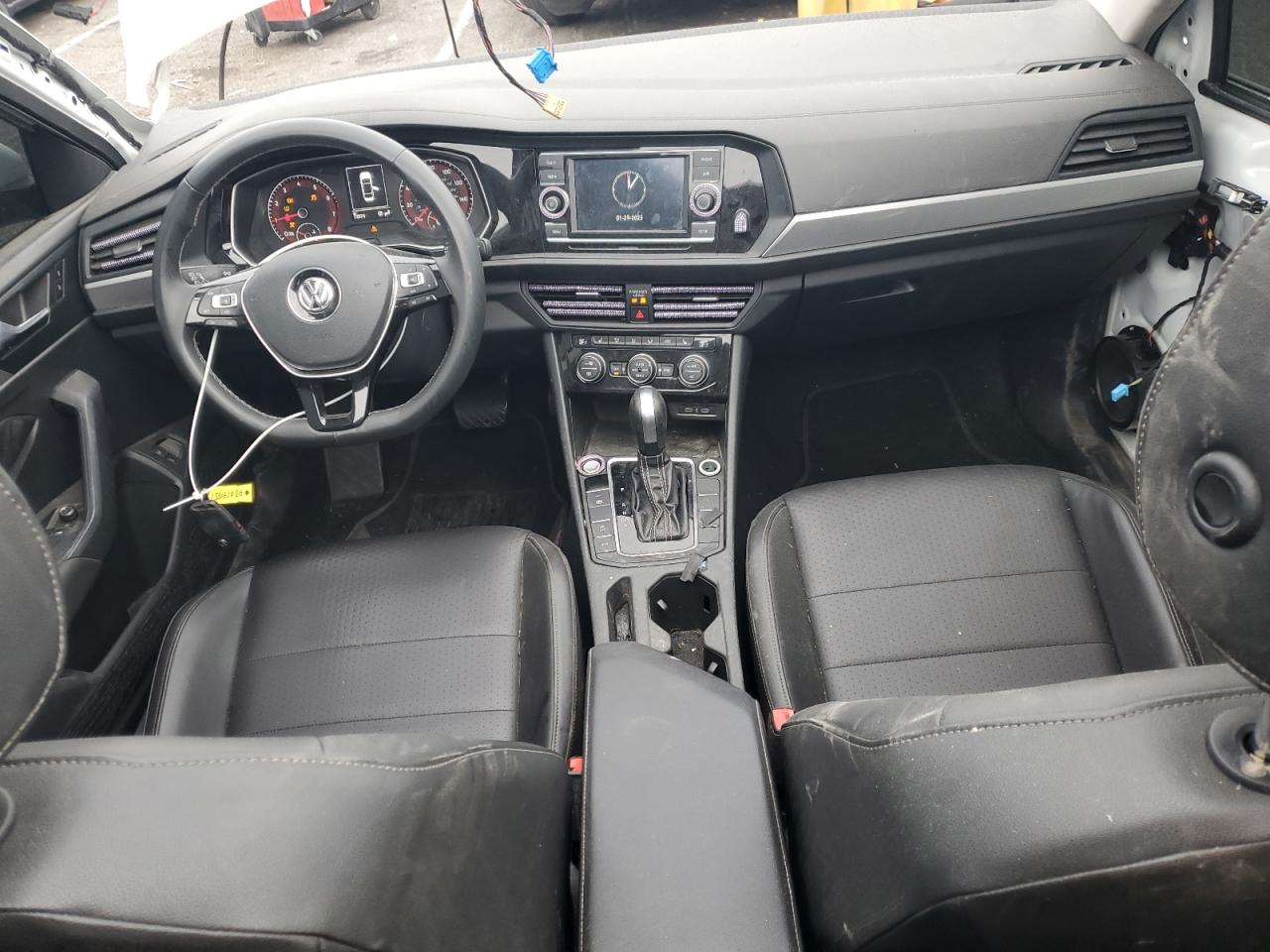 2021 Volkswagen Jetta - Image 8
