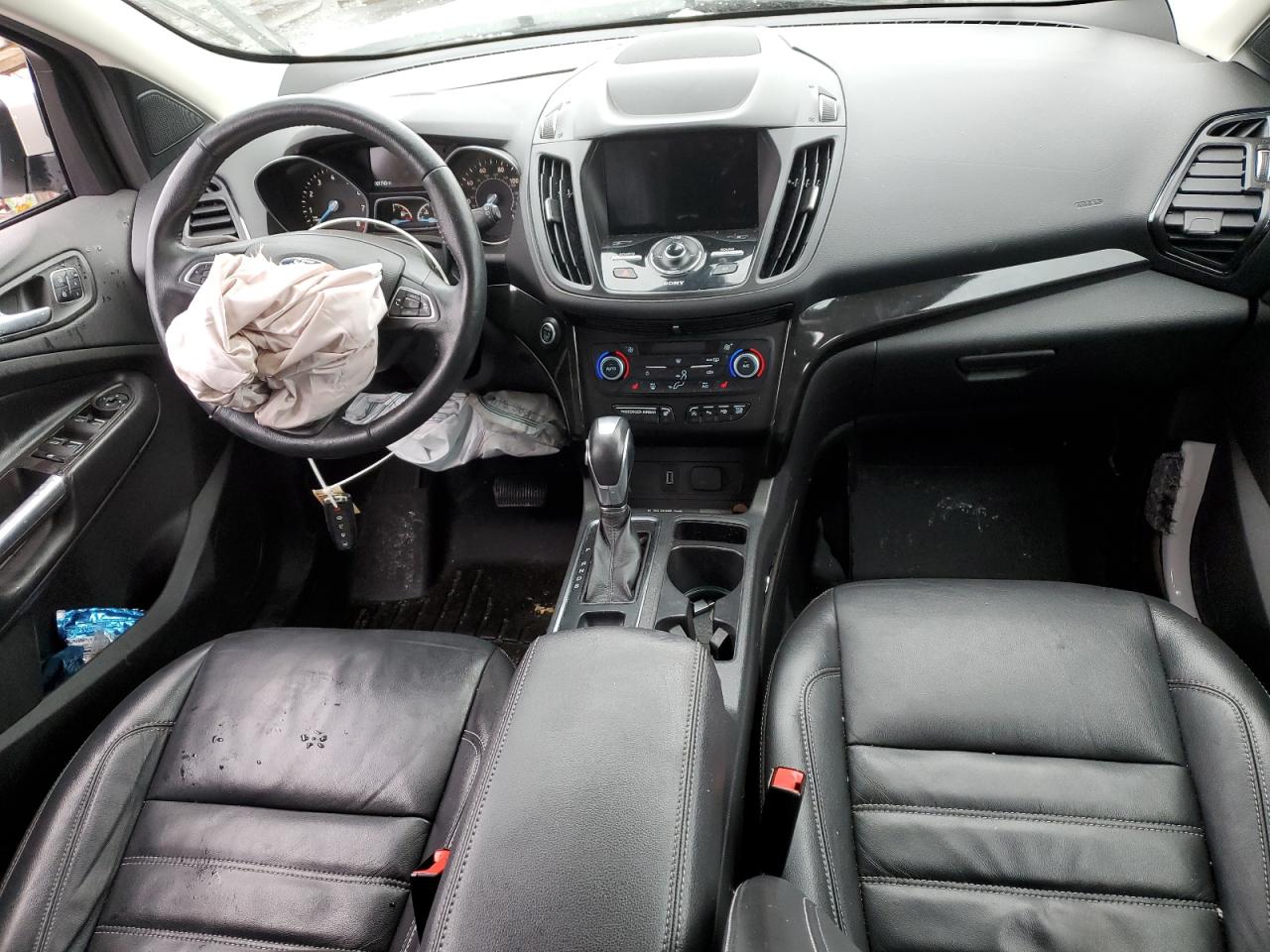 2019 Ford Escape - Image 8