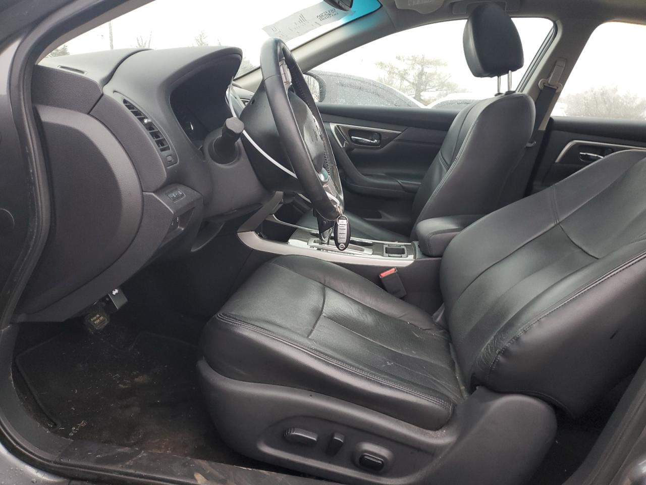2015 Nissan Altima - Image 7