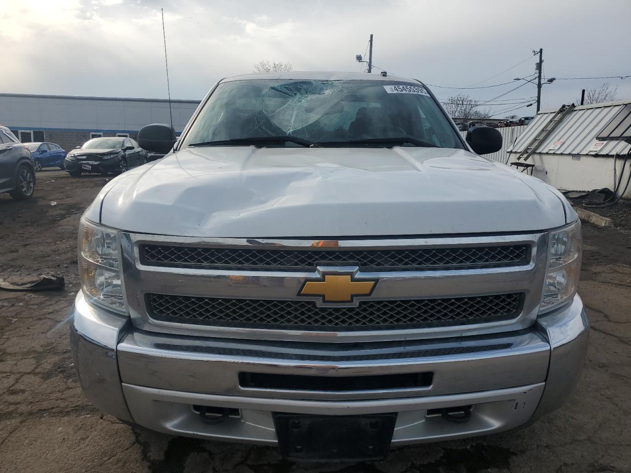 2012 Chevrolet Silverado - Image 5
