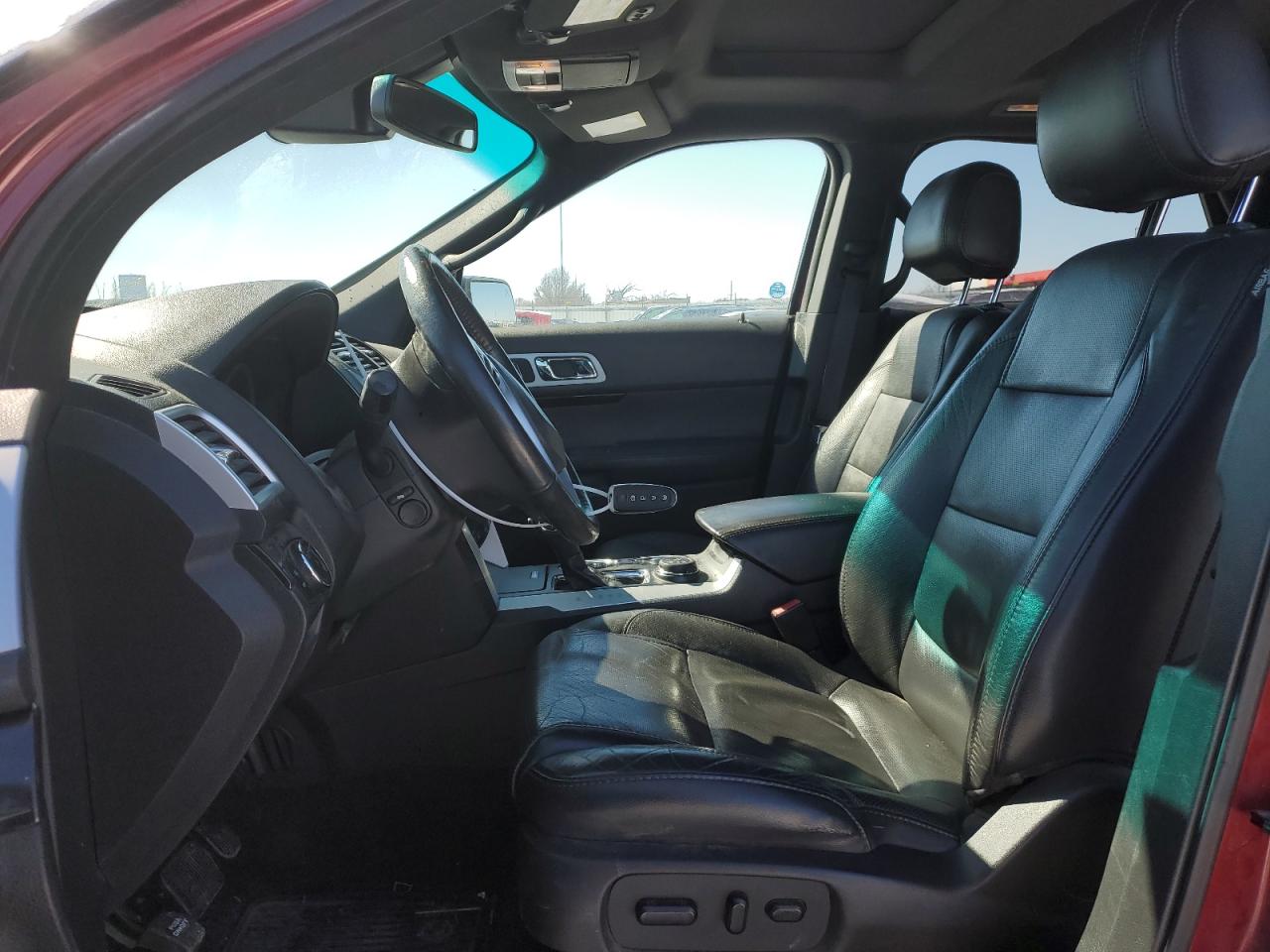 2014 Ford Explorer - Image 7