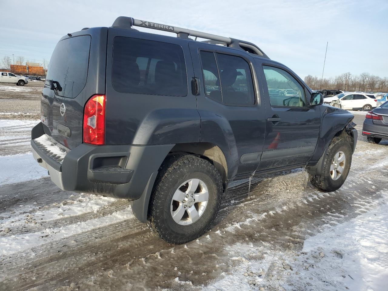 2013 Nissan XTerra - Image 3