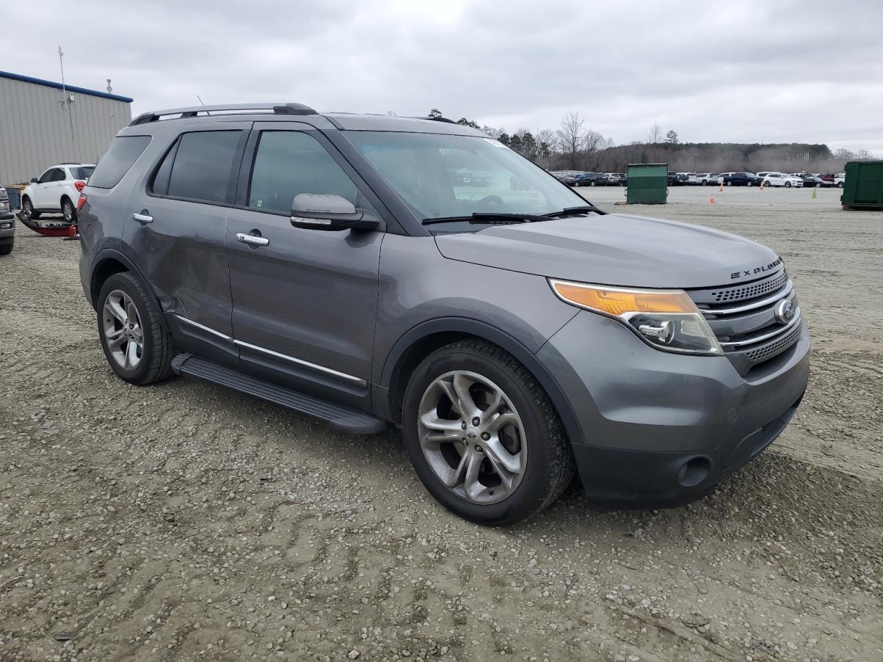 2014 Ford Explorer - Image 4