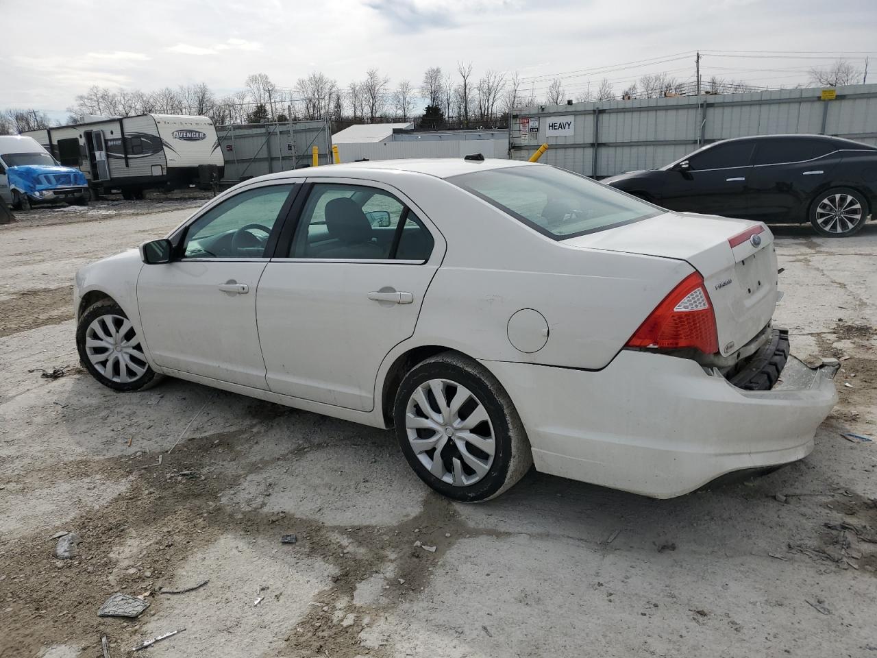 2010 Ford Fusion - Image 2