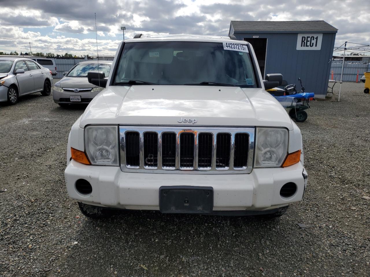2007 Jeep Commander - Image 5
