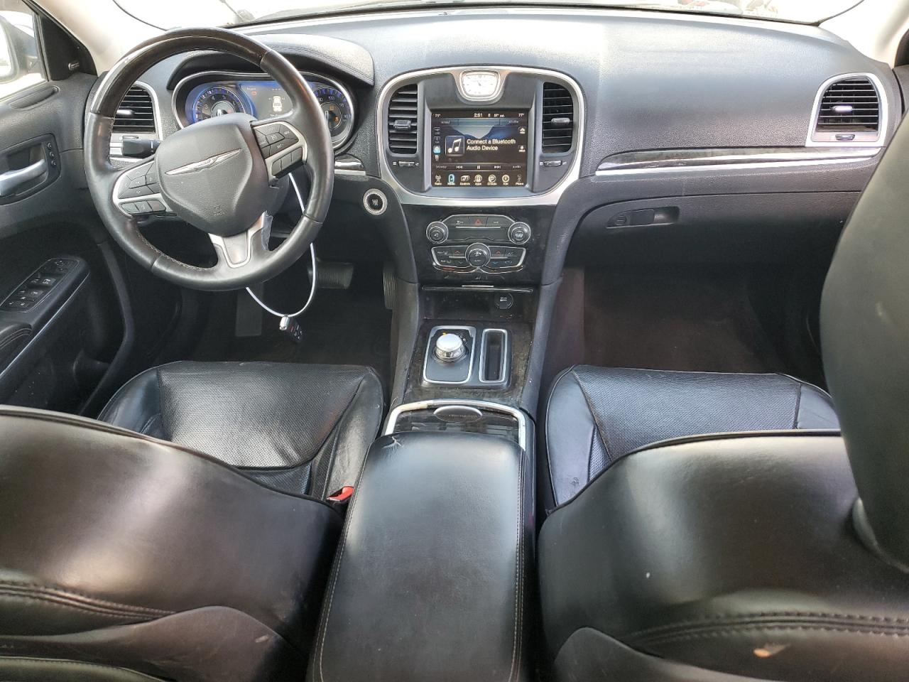 2016 Chrysler 300 - Image 8