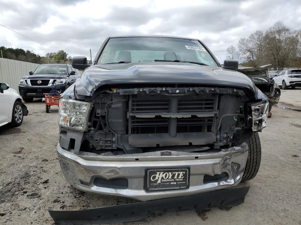 2019 RAM 1500 - Image 5