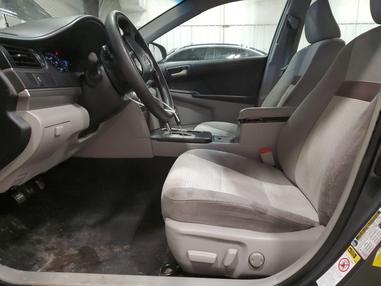 2012 Toyota Camry - Image 7