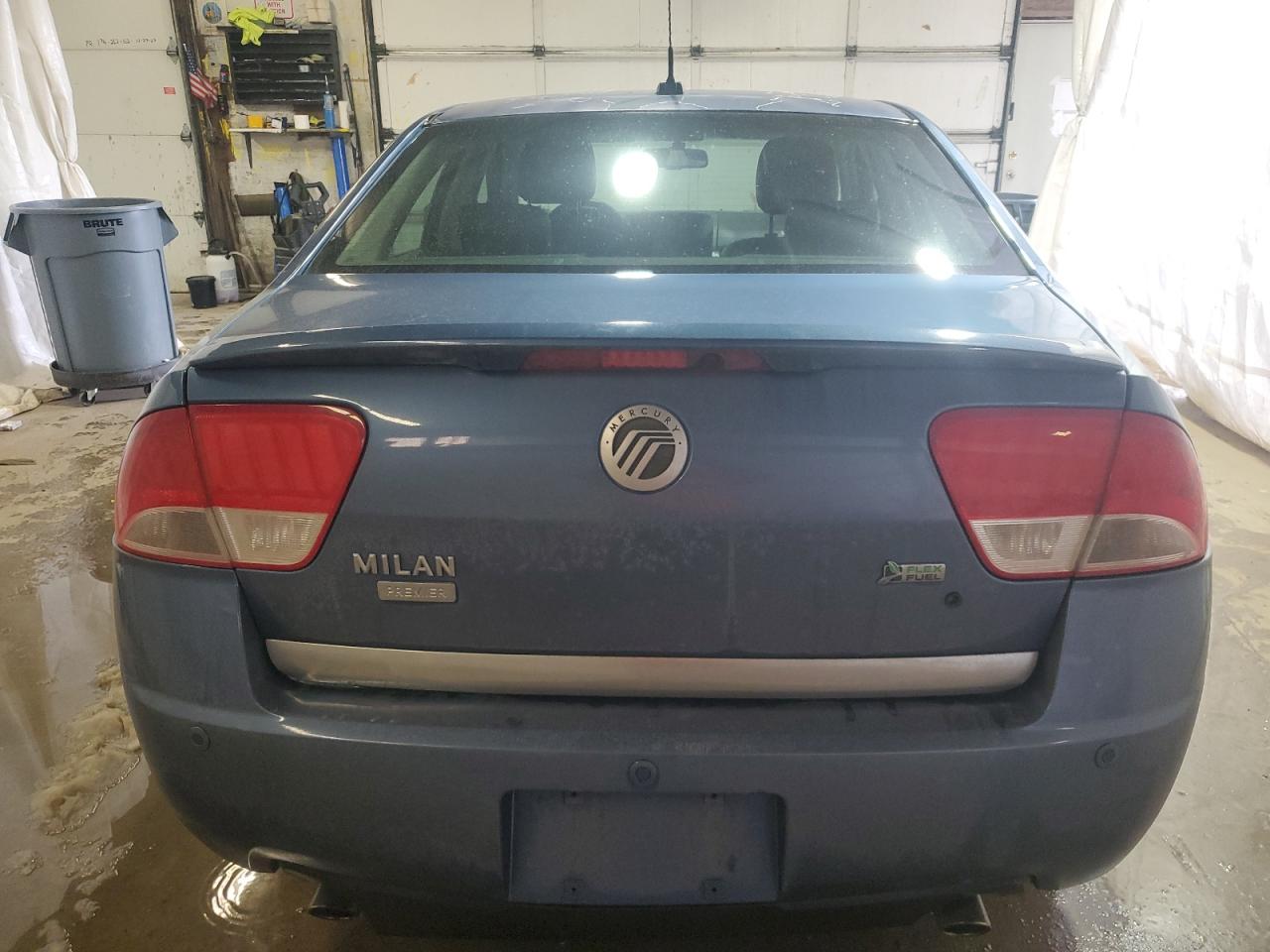 2010 Mercury Milan - Image 6