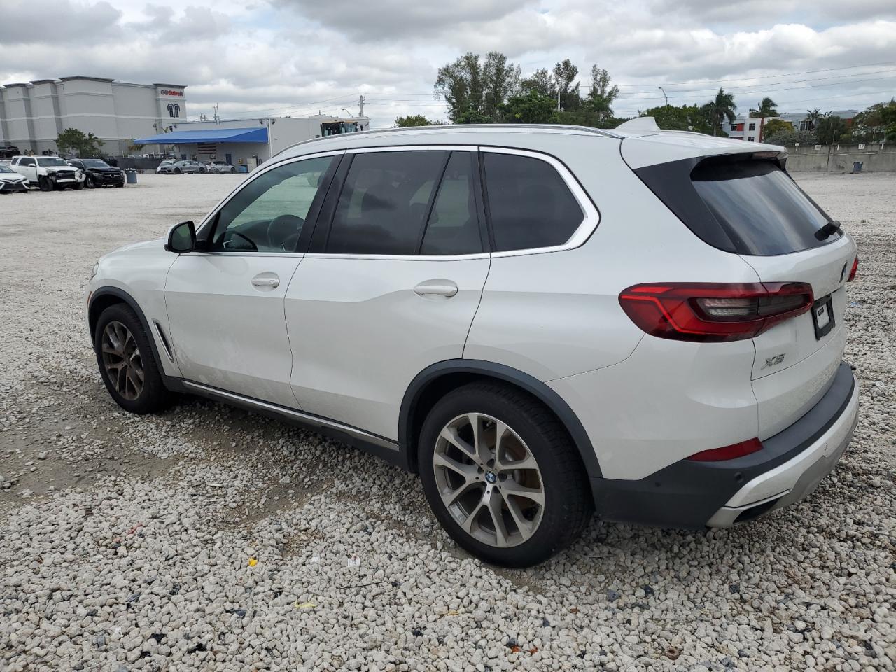 2020 BMW X5 - Image 2