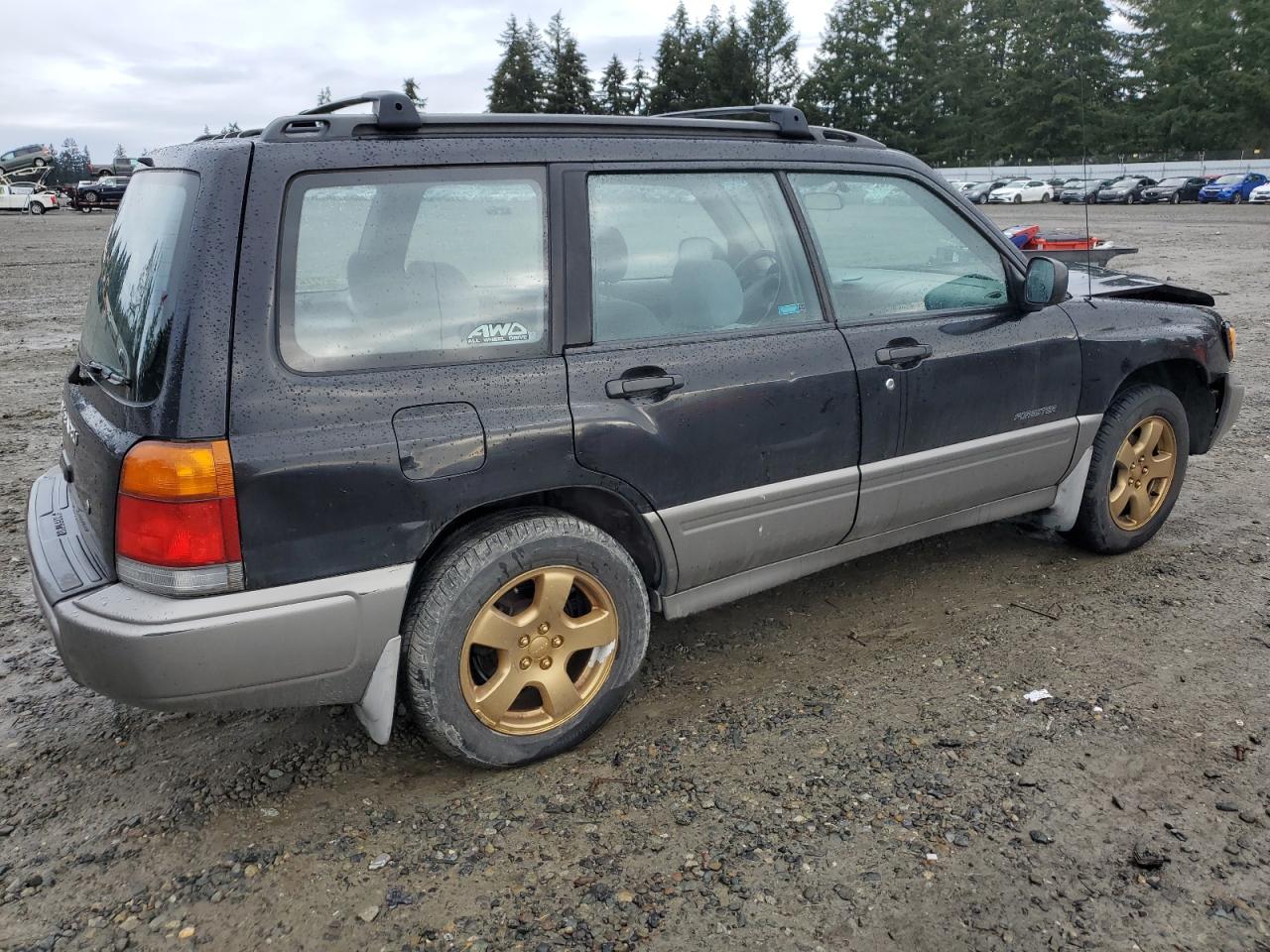 1998 Subaru Forester - Image 3
