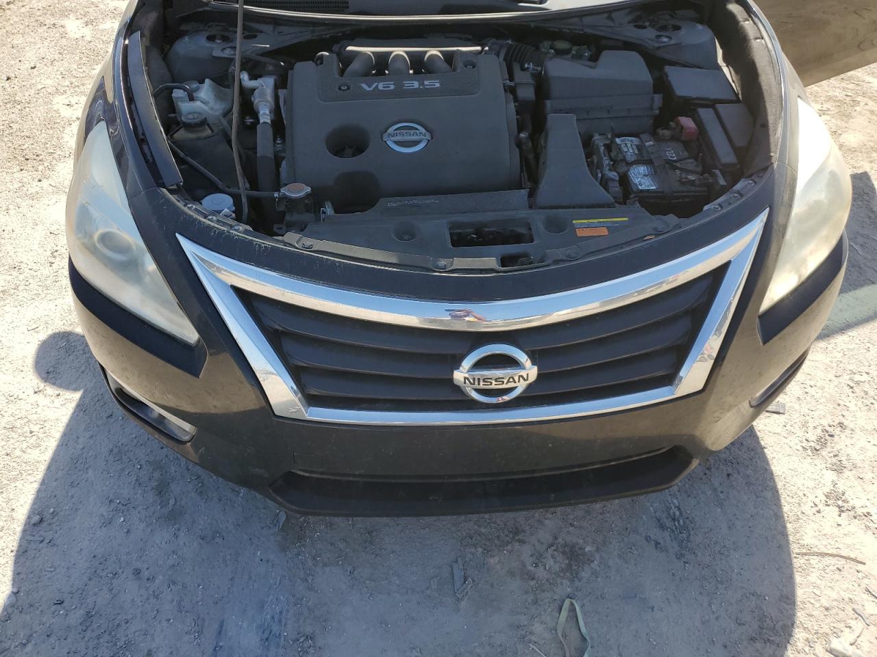 2013 Nissan Altima - Image 11