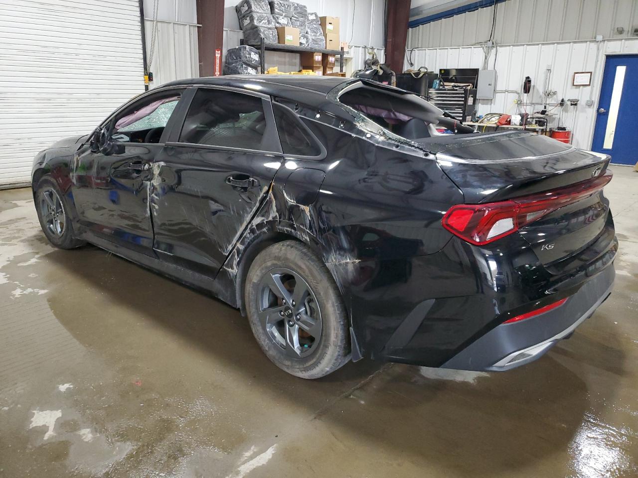 2021 Kia K5 - Image 2