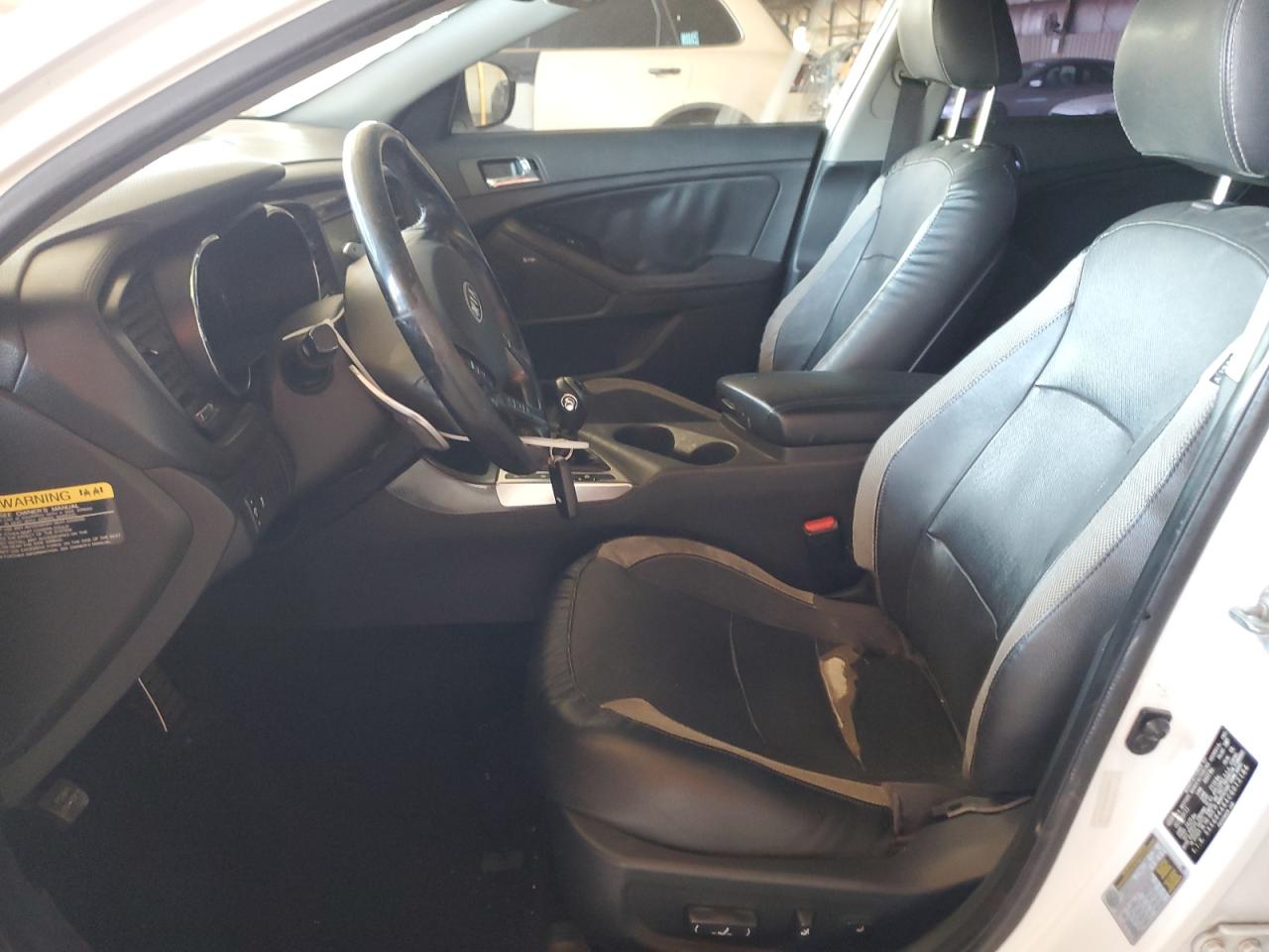 2012 Kia Optima - Image 7