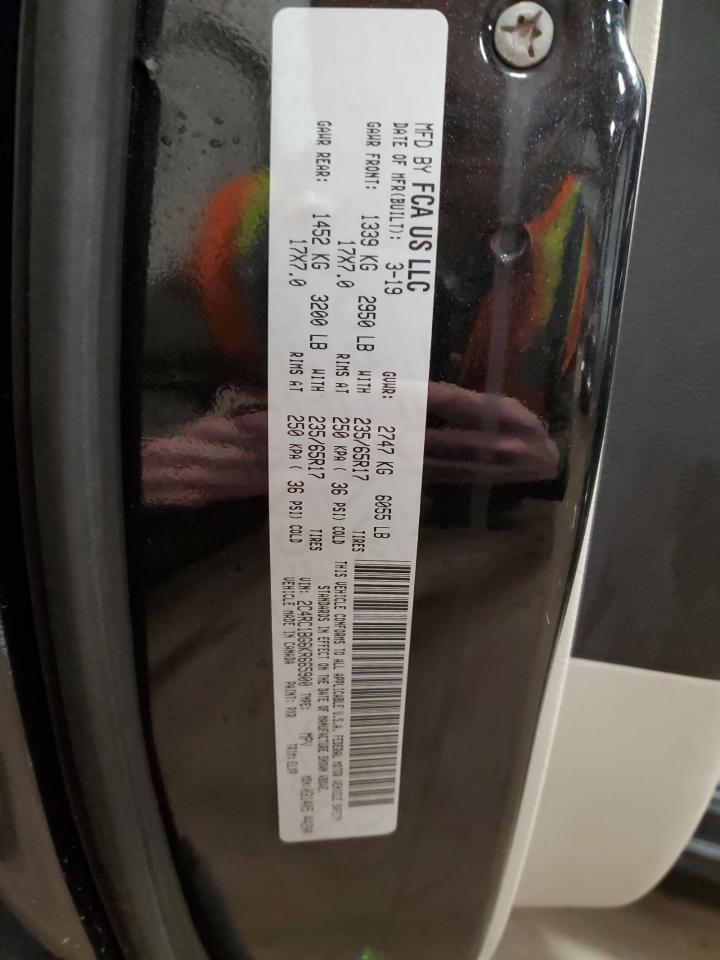 2019 Chrysler Pacifica - Image 13