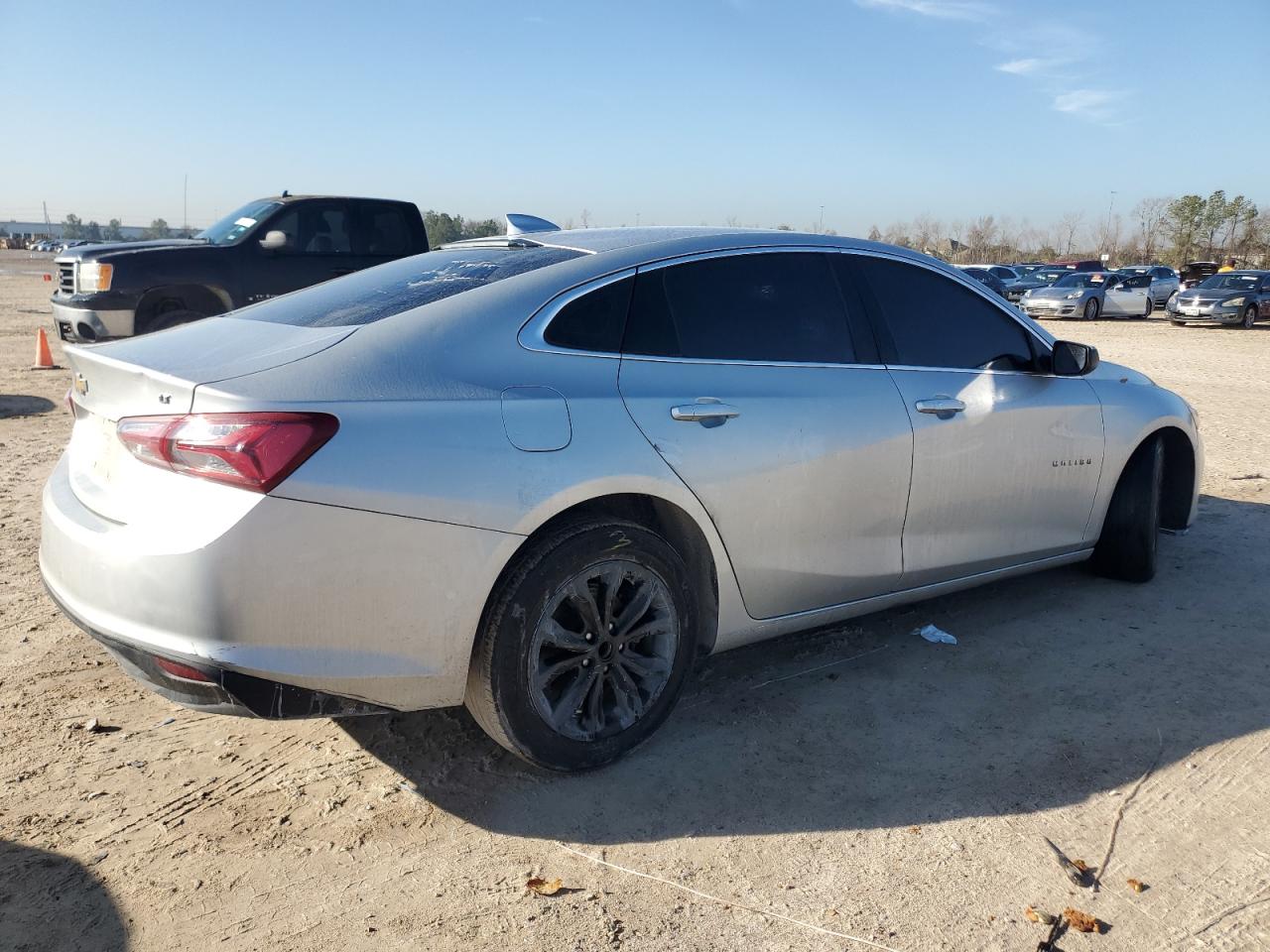 2021 Chevrolet Malibu - Image 3