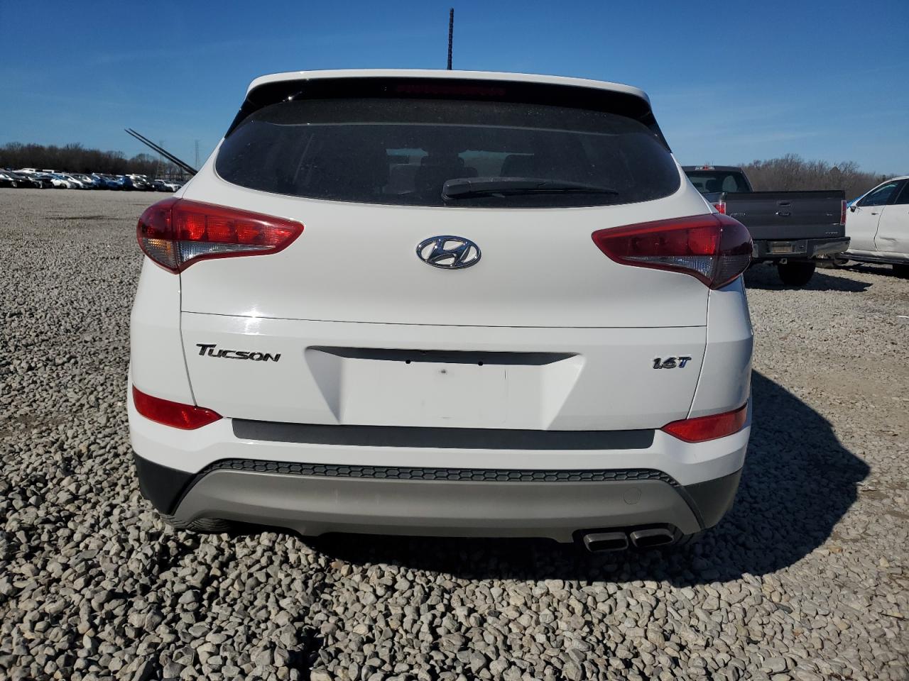 2017 Hyundai Tucson - Image 6