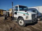 2000 Freightliner Medium Conventional Fl70 for Sale in Brookhaven, NY - Minor Dent/Scratches