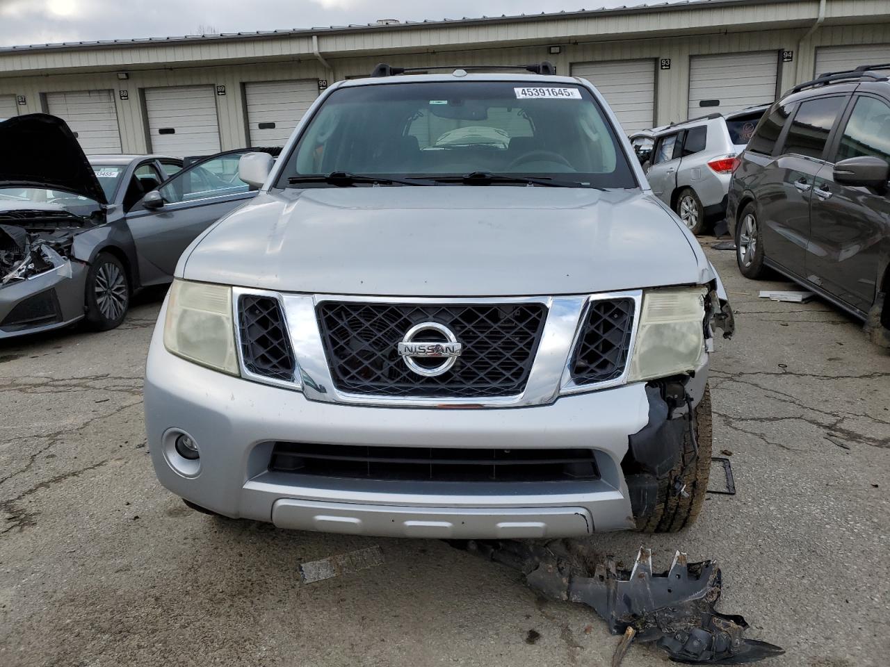 2008 Nissan Pathfinder - Image 5