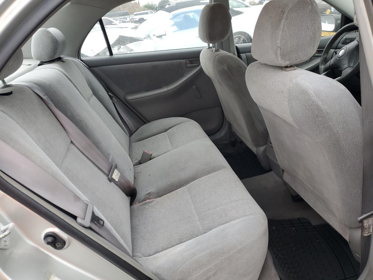 2003 Toyota Corolla - Image 10