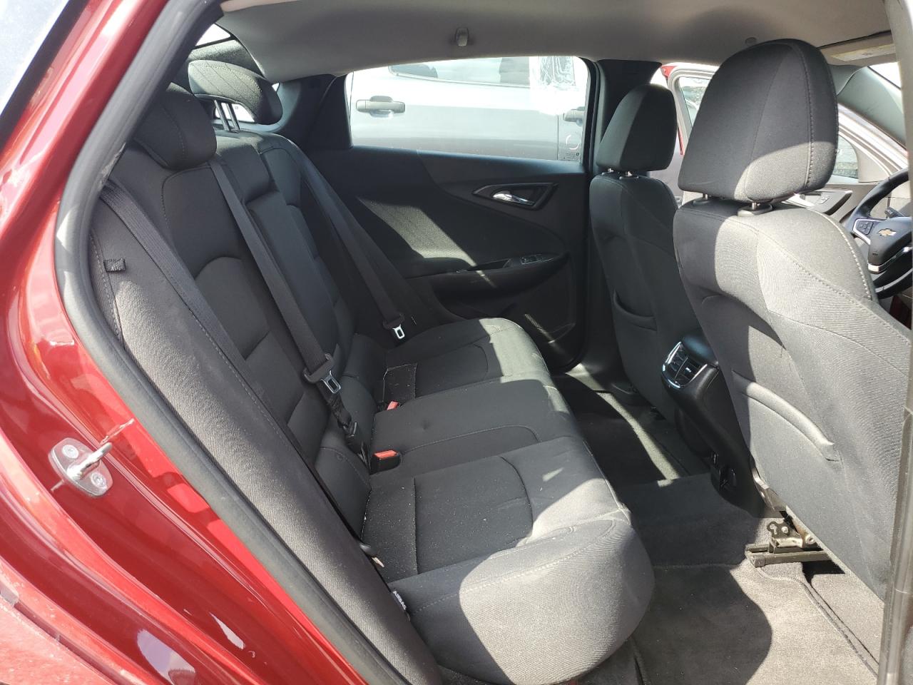 2016 Chevrolet Malibu - Image 10