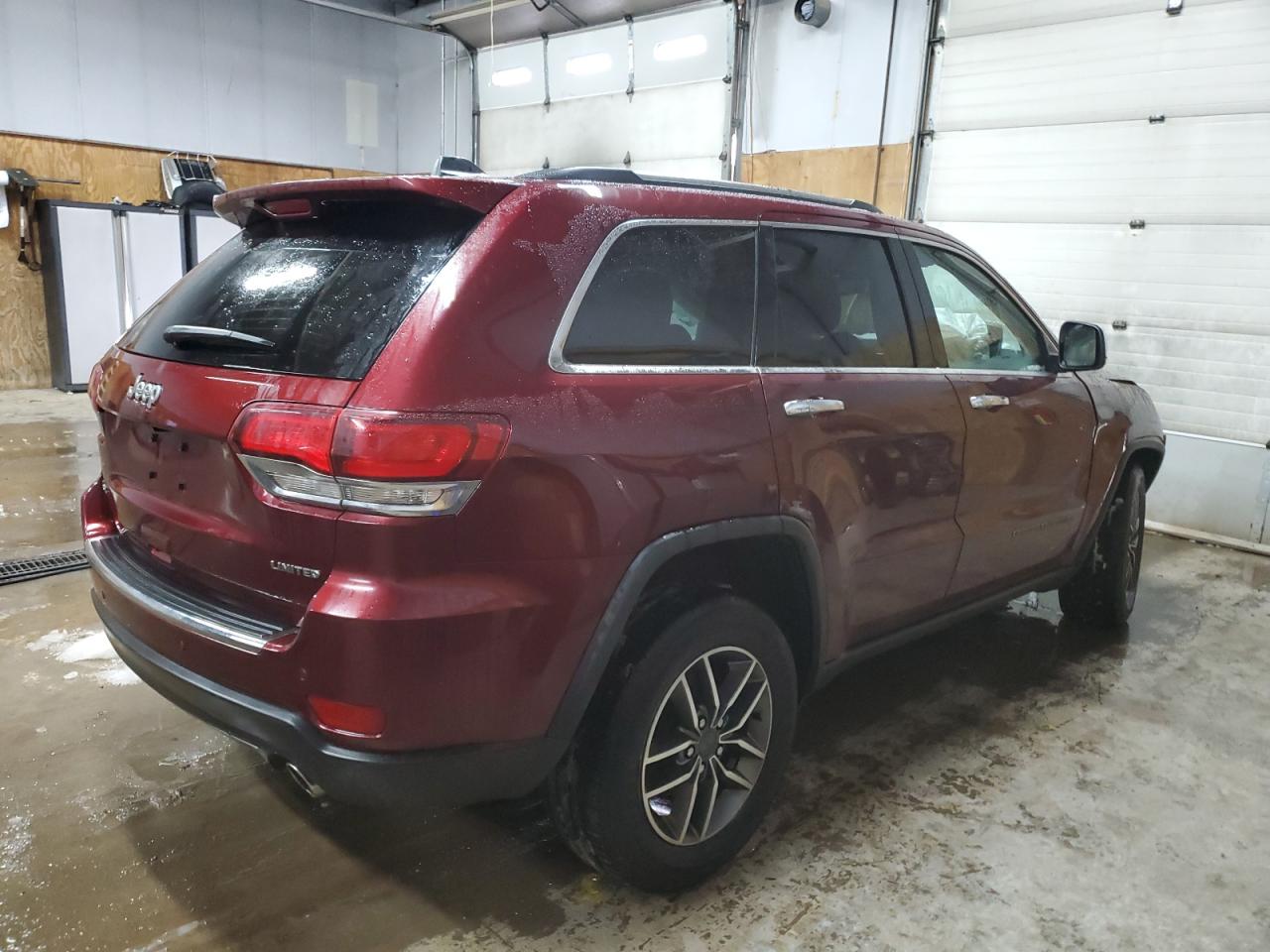 2020 Jeep Grand Cherokee - Image 3