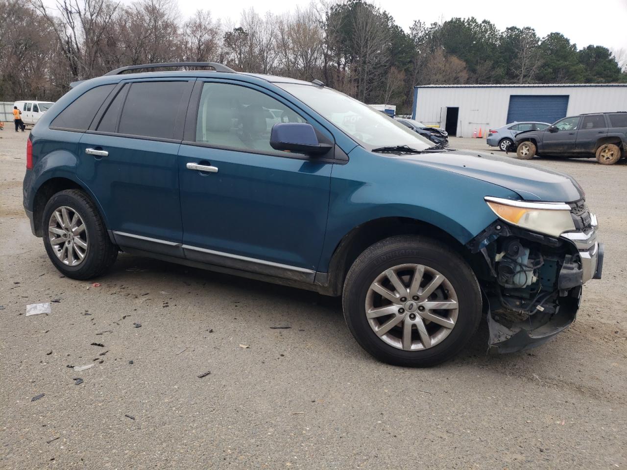 2011 Ford Edge - Image 4