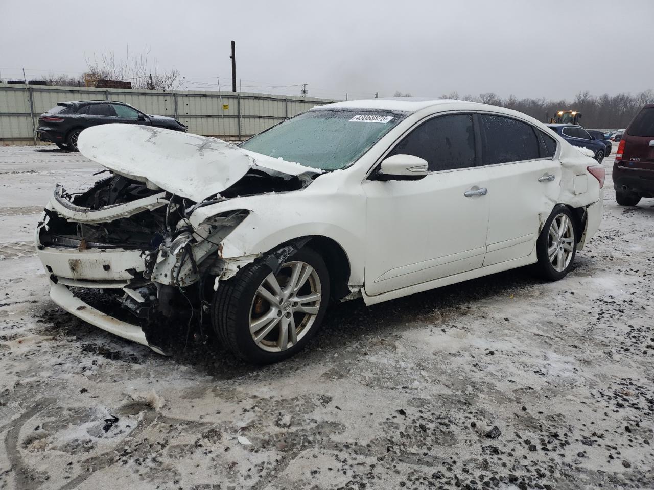 2013 Nissan Altima - Image 1