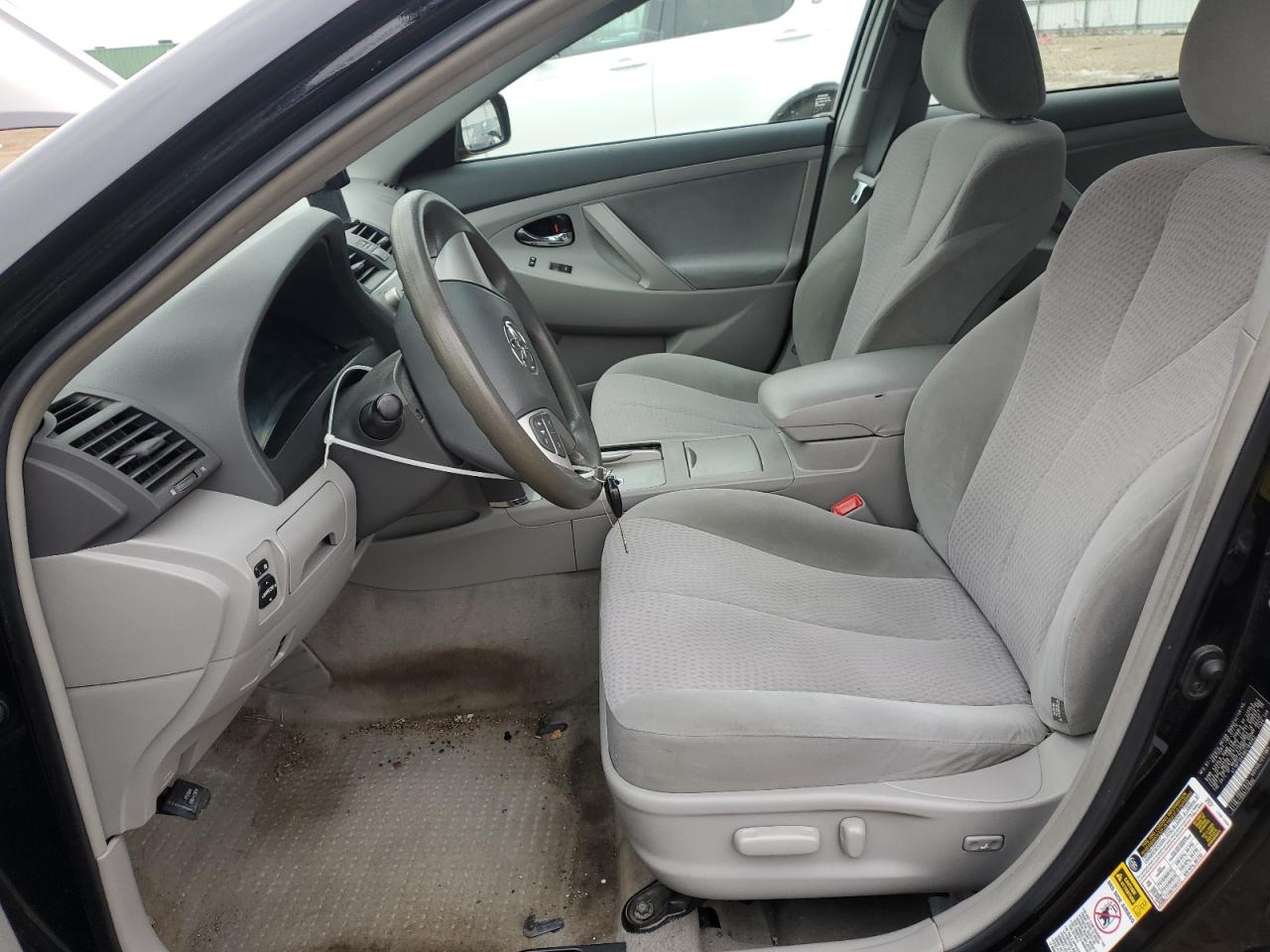 2011 Toyota Camry - Image 7