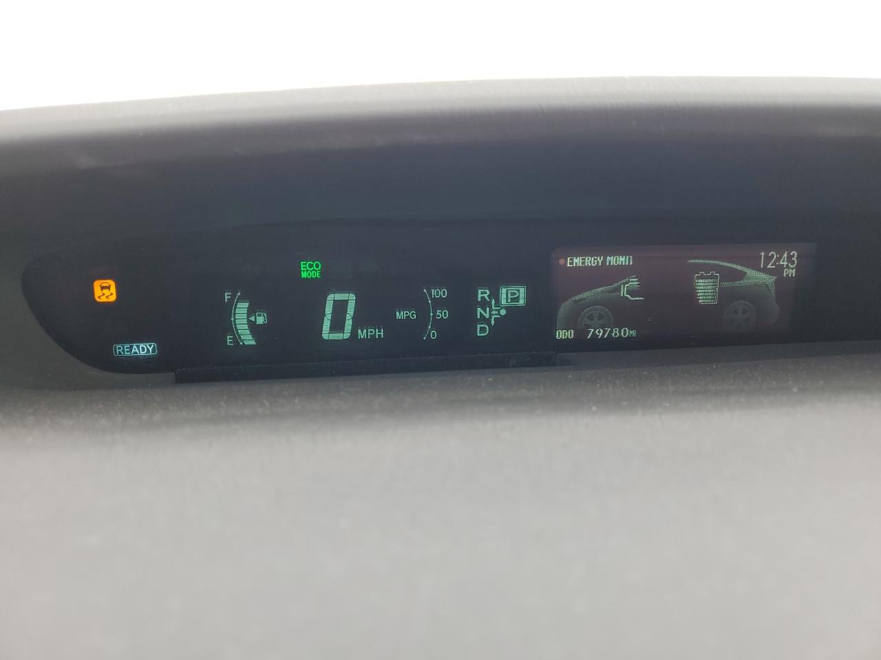 2015 Toyota Prius - Image 9