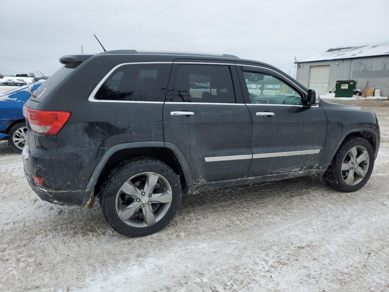 2011 Jeep Grand Cherokee - Image 3