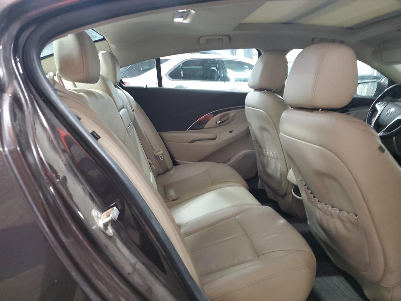 2015 Buick LaCrosse - Image 10