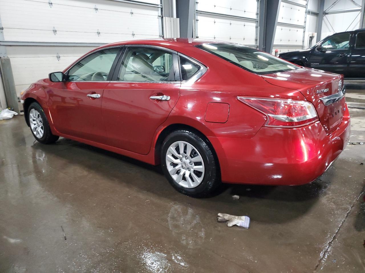 2013 Nissan Altima - Image 2