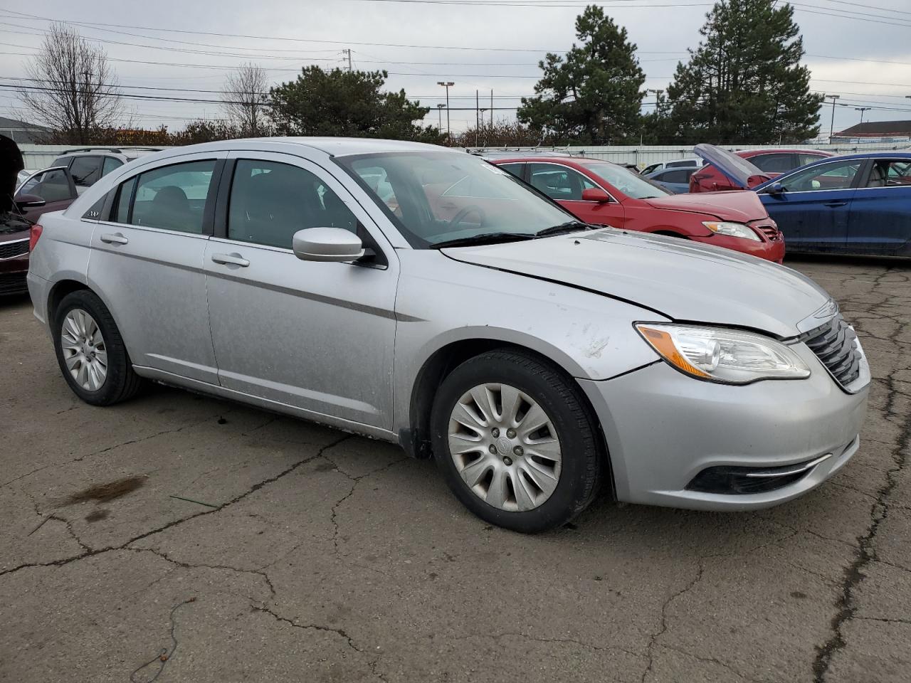 2012 Chrysler 200 - Image 4