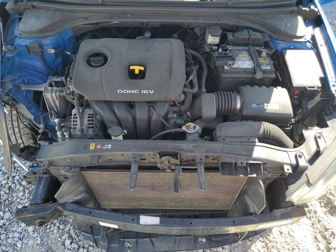 2017 Hyundai Elantra - Image 11
