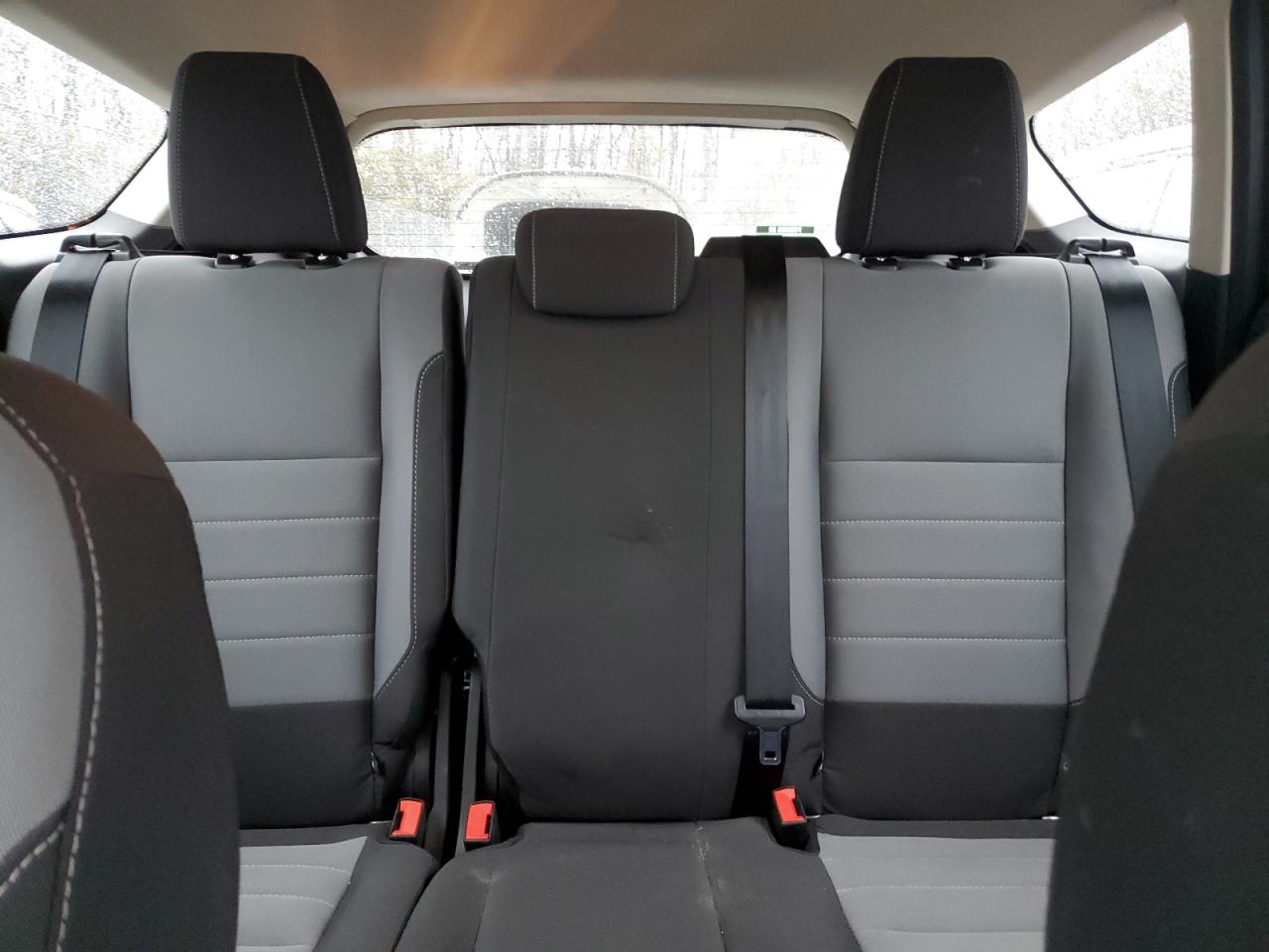 2017 Ford Escape - Image 10