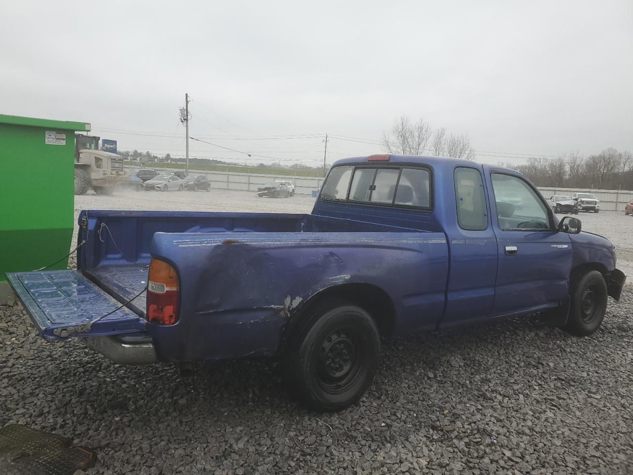 1995 Toyota Tacoma - Image 3
