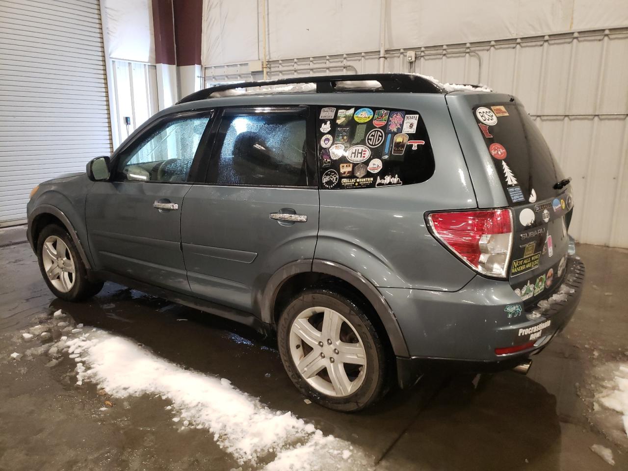 2010 Subaru Forester - Image 2