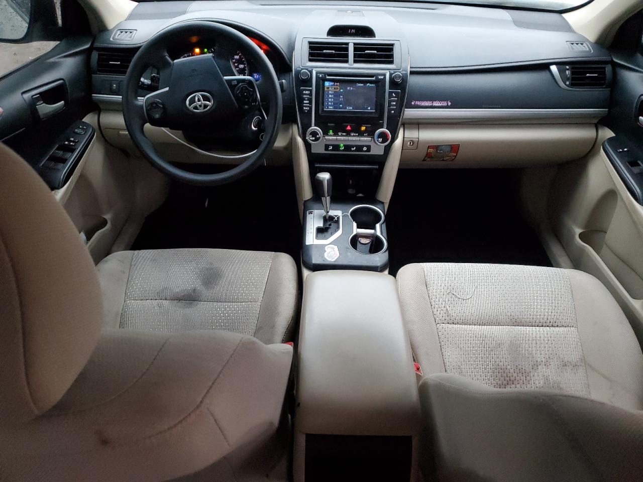 2013 Toyota Camry - Image 8