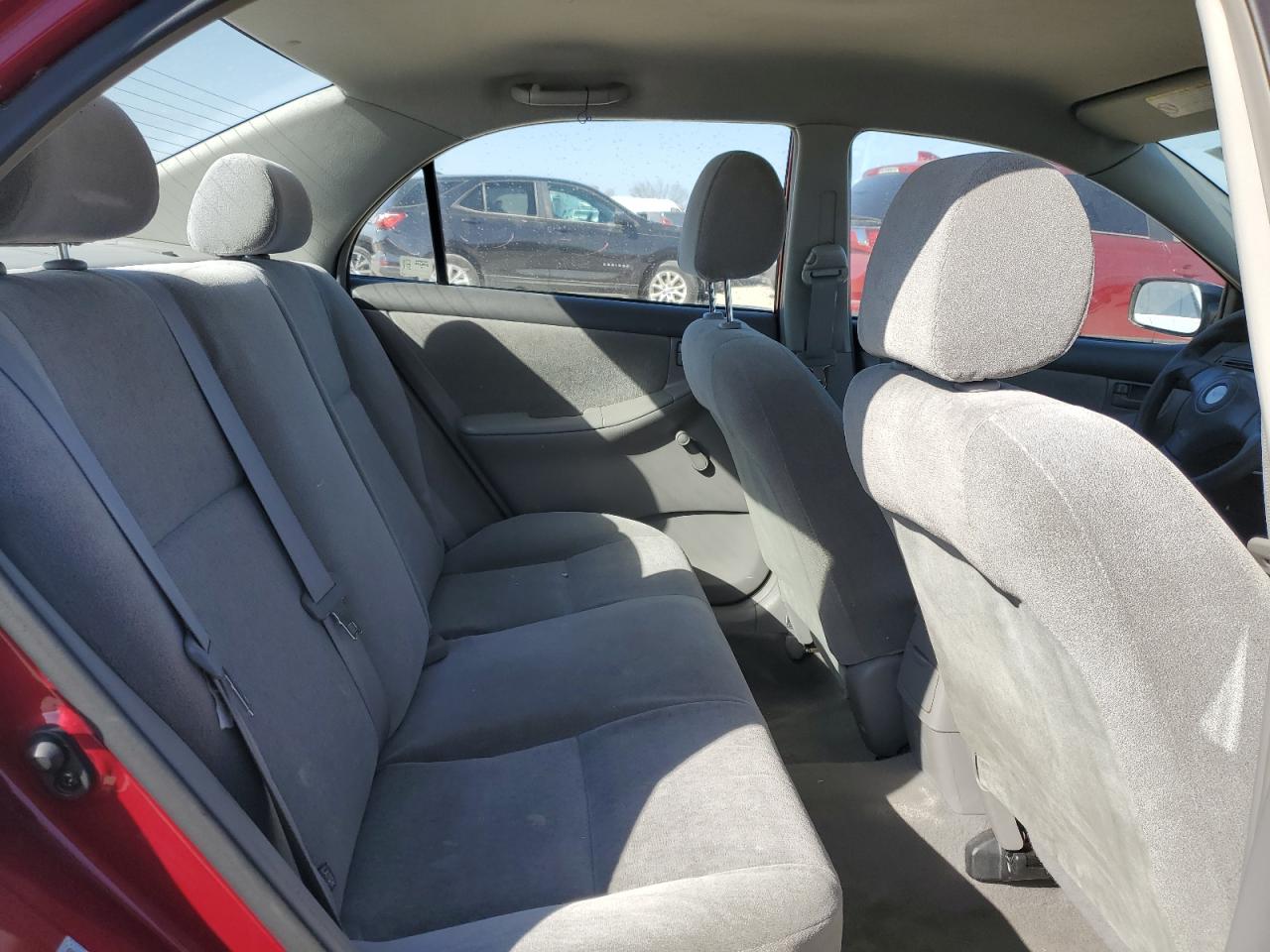 2004 Toyota Corolla - Image 10