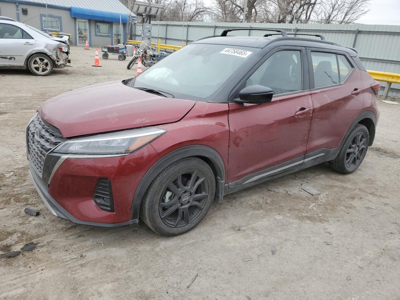 2024 Nissan Kicks Sr for Sale in Wichita, KS - Side
