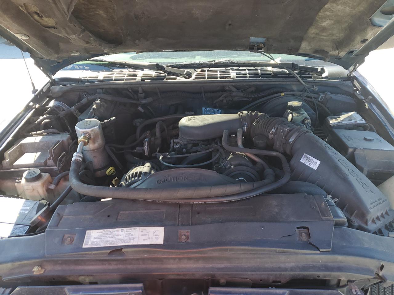2004 Chevrolet Blazer - Image 13
