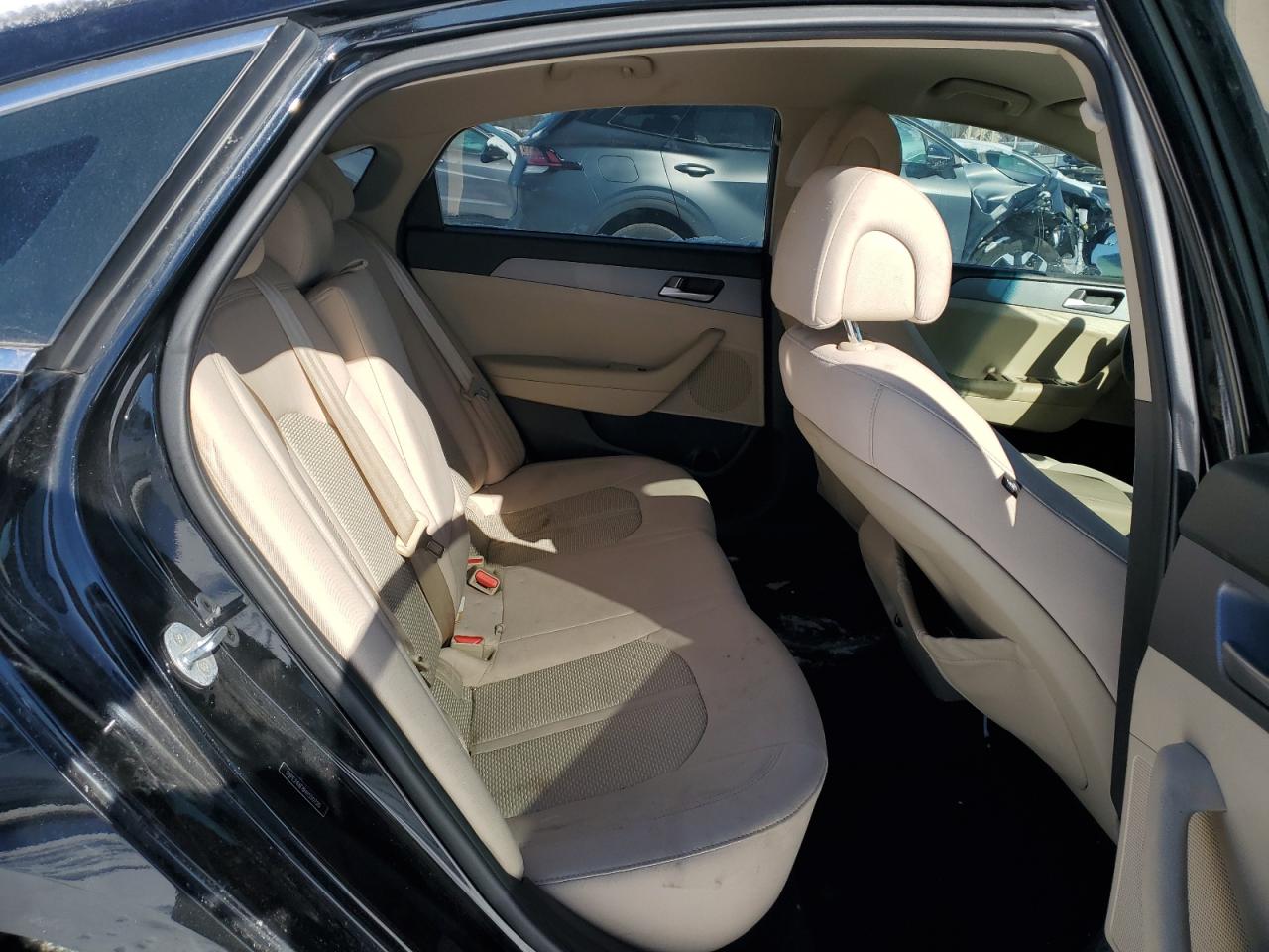 2017 Hyundai Sonata - Image 10