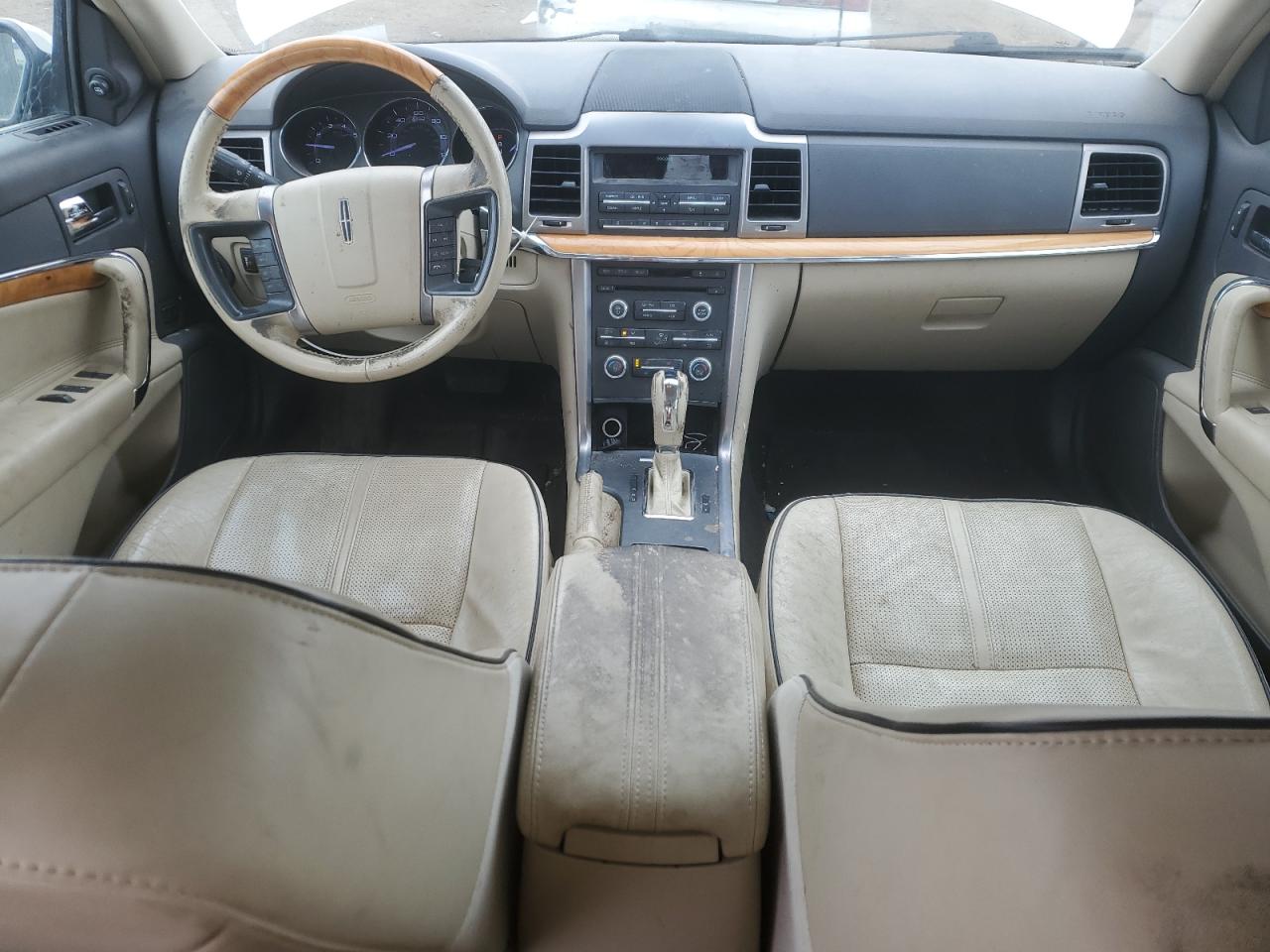 2010 Lincoln MKZ - Image 8