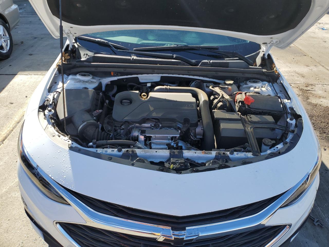 2020 Chevrolet Malibu - Image 11