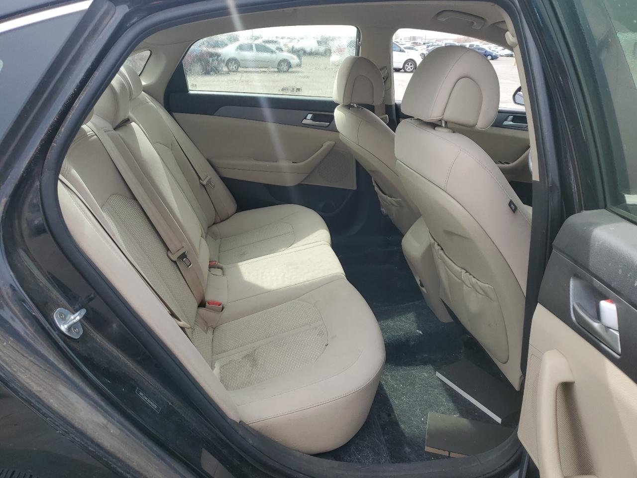 2016 Hyundai Sonata - Image 10
