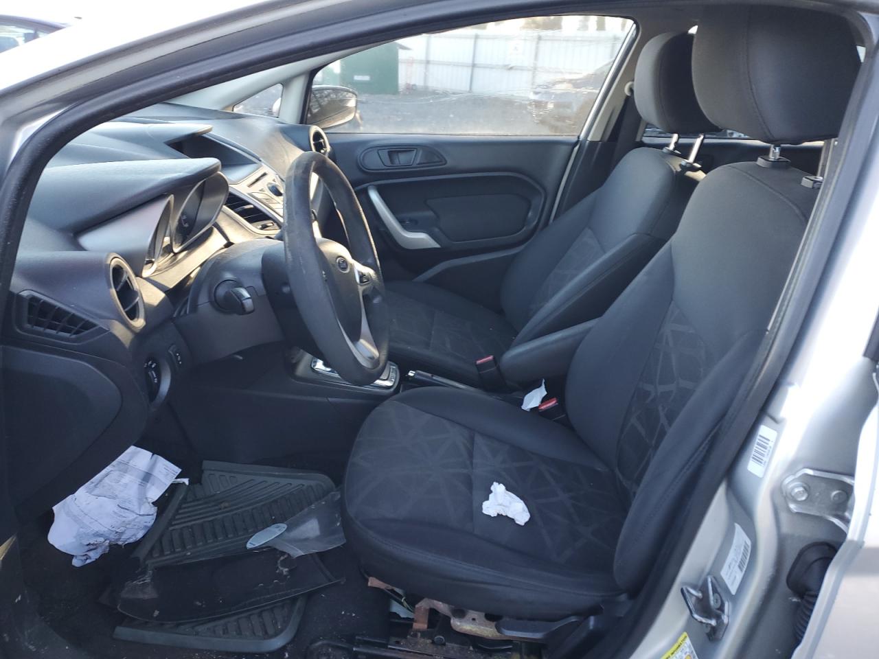 2013 Ford Fiesta - Image 7